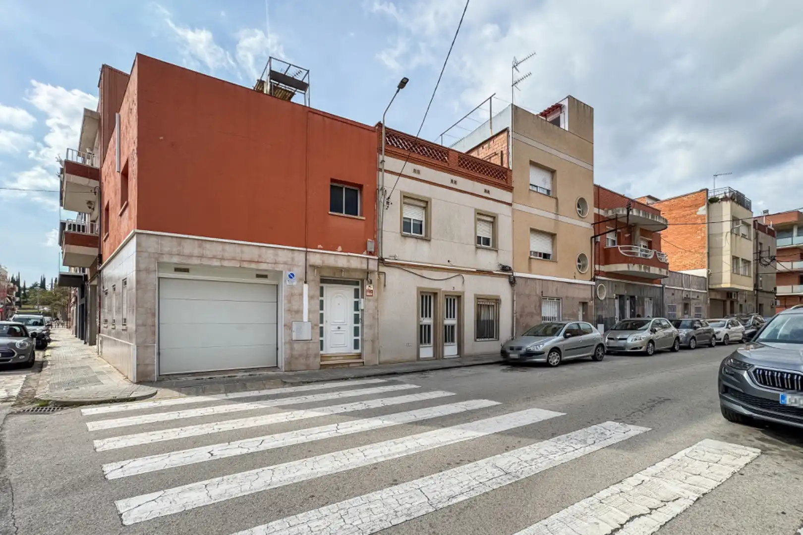 Vista exterior de Casa adosada en venta en Gavà con Jardín privado y Piscina