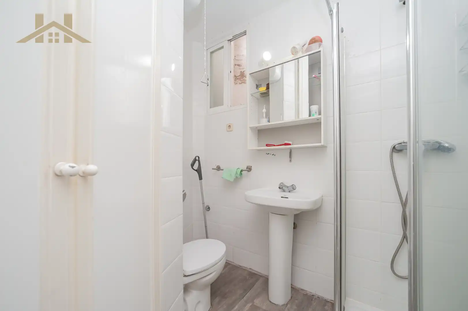 Baño de Piso en venta en Colmenar Viejo con Aire acondicionado, Terraza y Amueblado