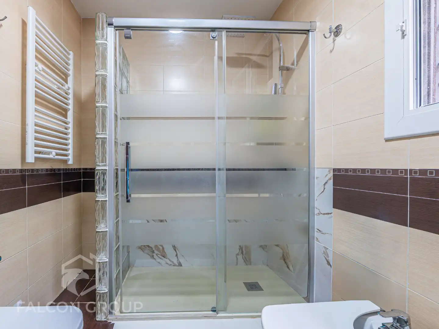 Baño de Casa o chalet en venta en Canyelles con Jardín privado, Terraza y Piscina