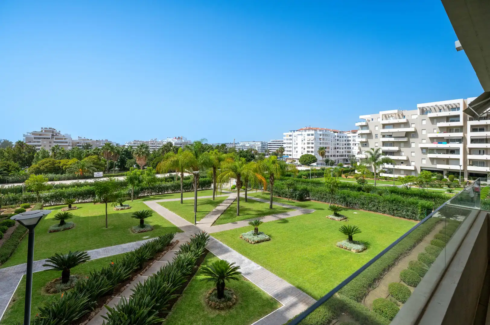 Apartamento de alquiler en Nueva Andalucía centro