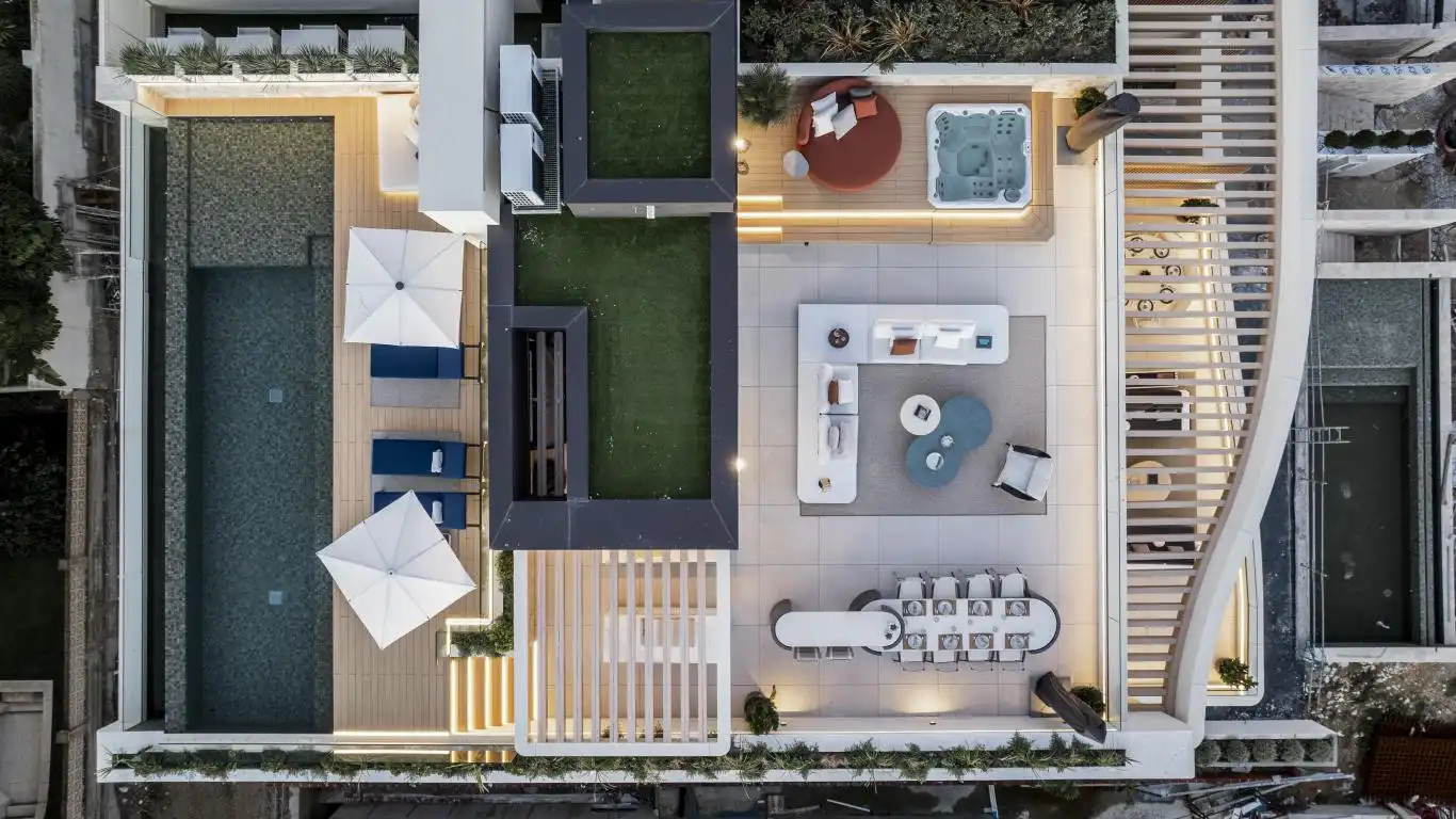 Apartment with pool for sale in Marbella Centro, imagen 2