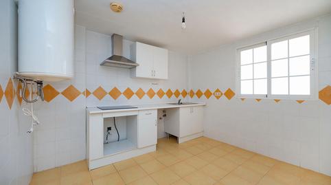 Foto 3 de Dúplex en venda a C/ Carril del Relojero , Romana Playa, Málaga