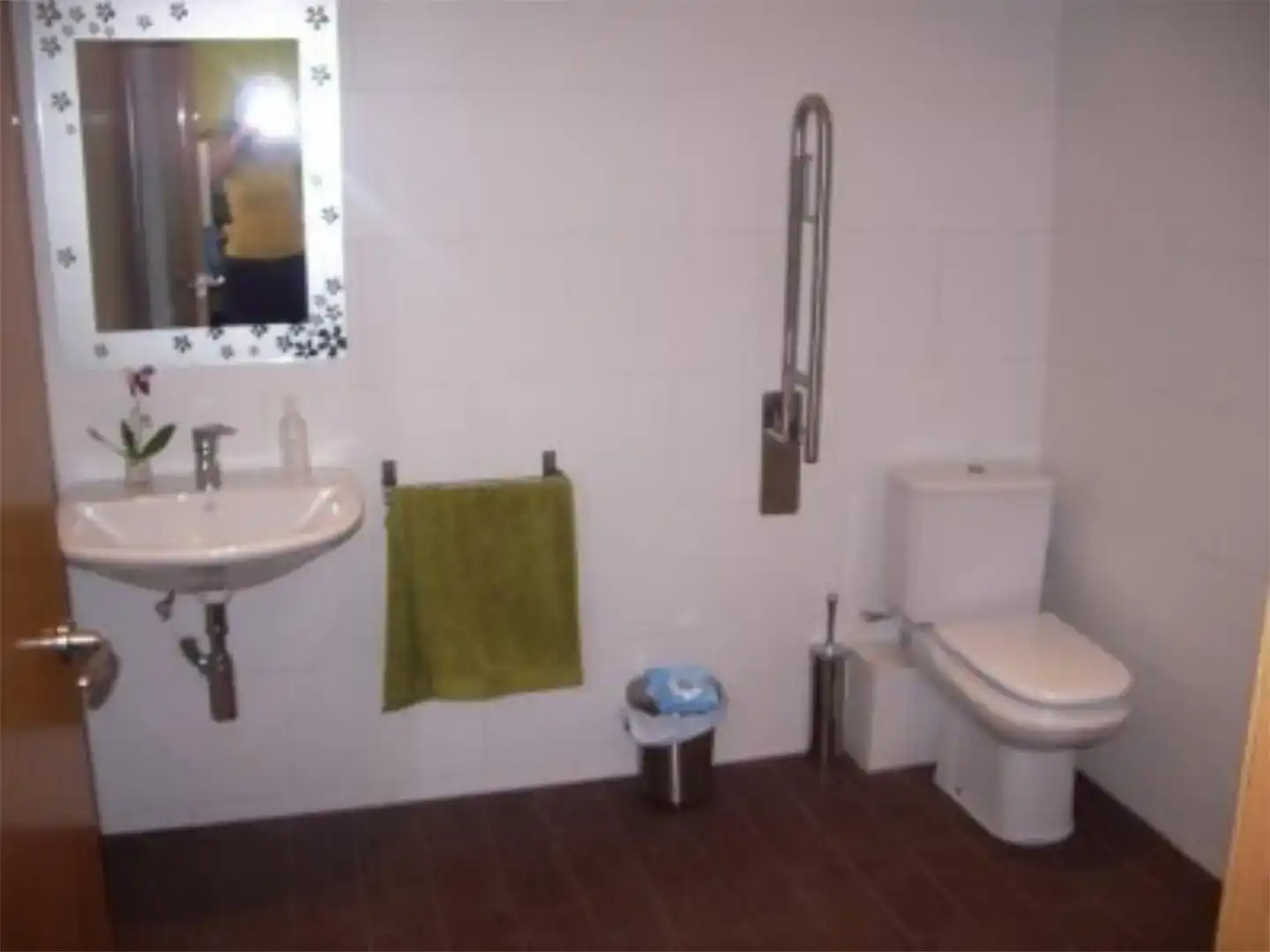 Baño de Local de alquiler en Vilanova del Camí, Barcelona