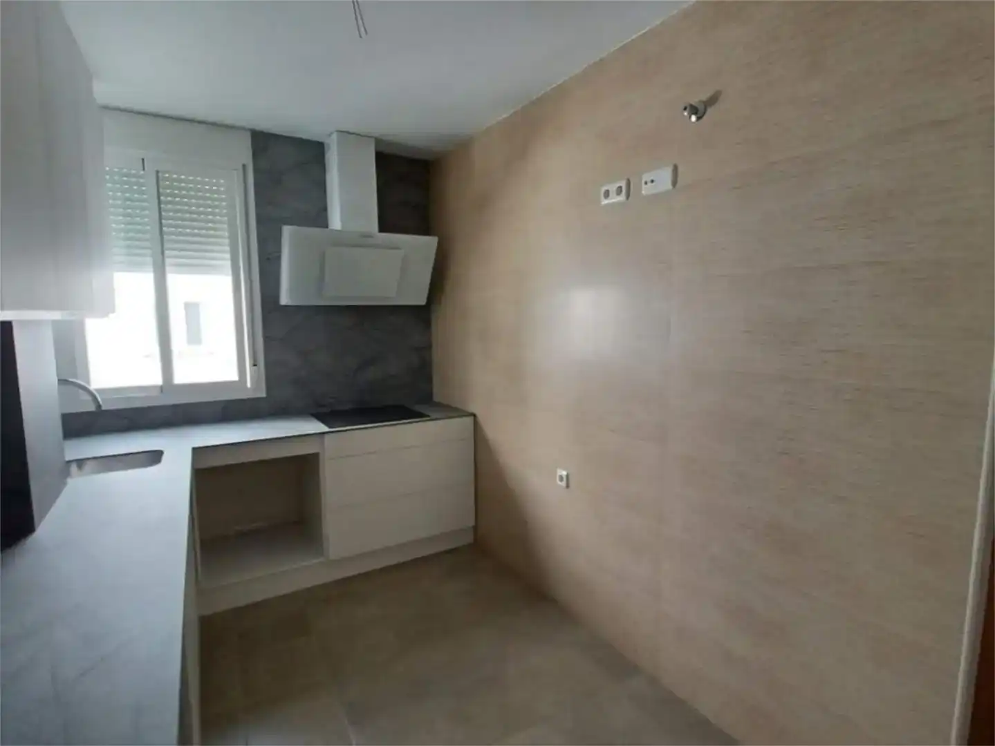 Küche von Wohnung zur Miete in Lucena mit Klimaanlage und Balkon