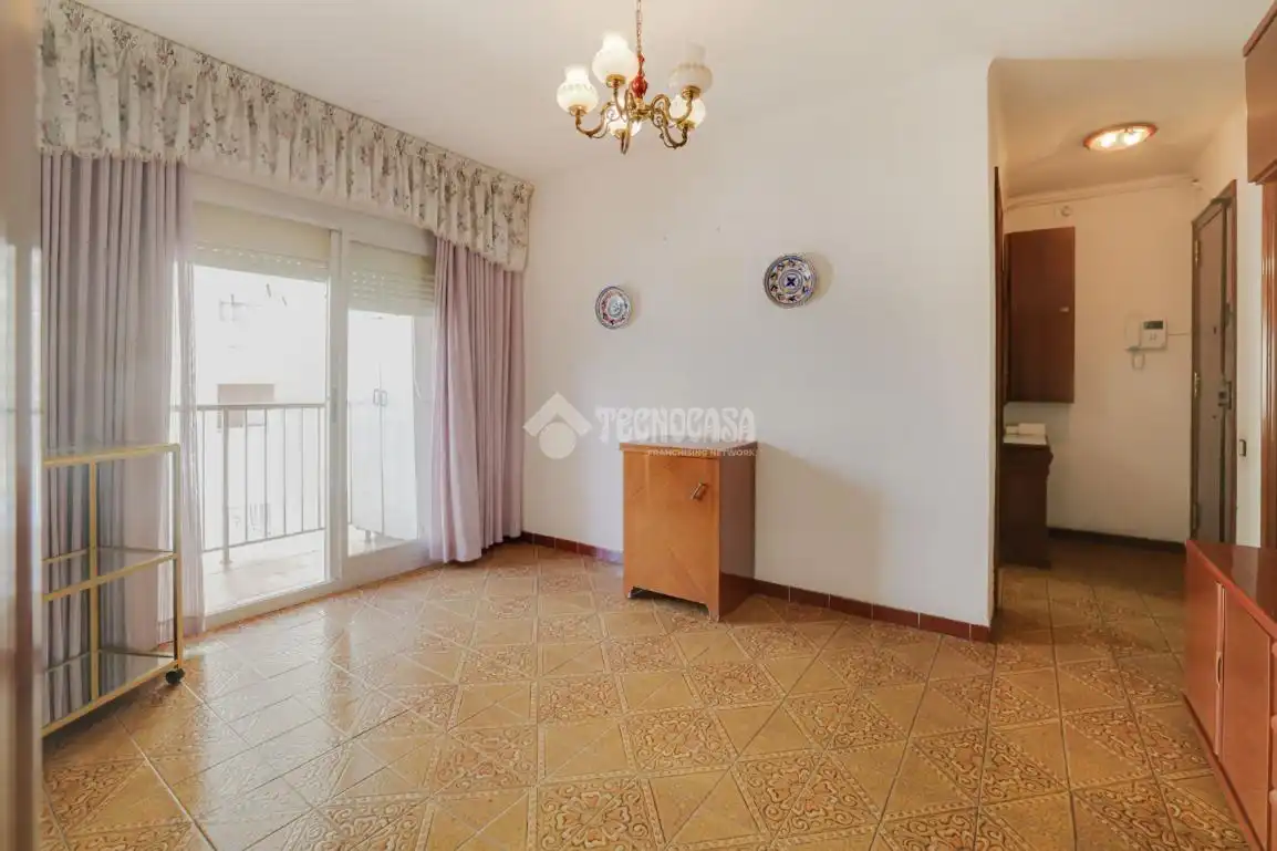 Sala de estar de Piso en venta en Sant Boi de Llobregat con Balcón