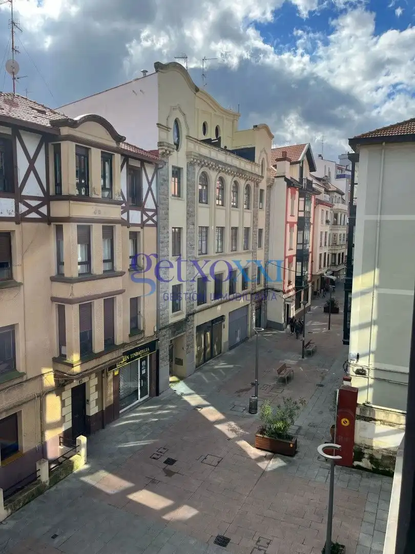Vista exterior de Oficina de alquiler en Getxo  con Aire acondicionado, Calefacción y Amueblado