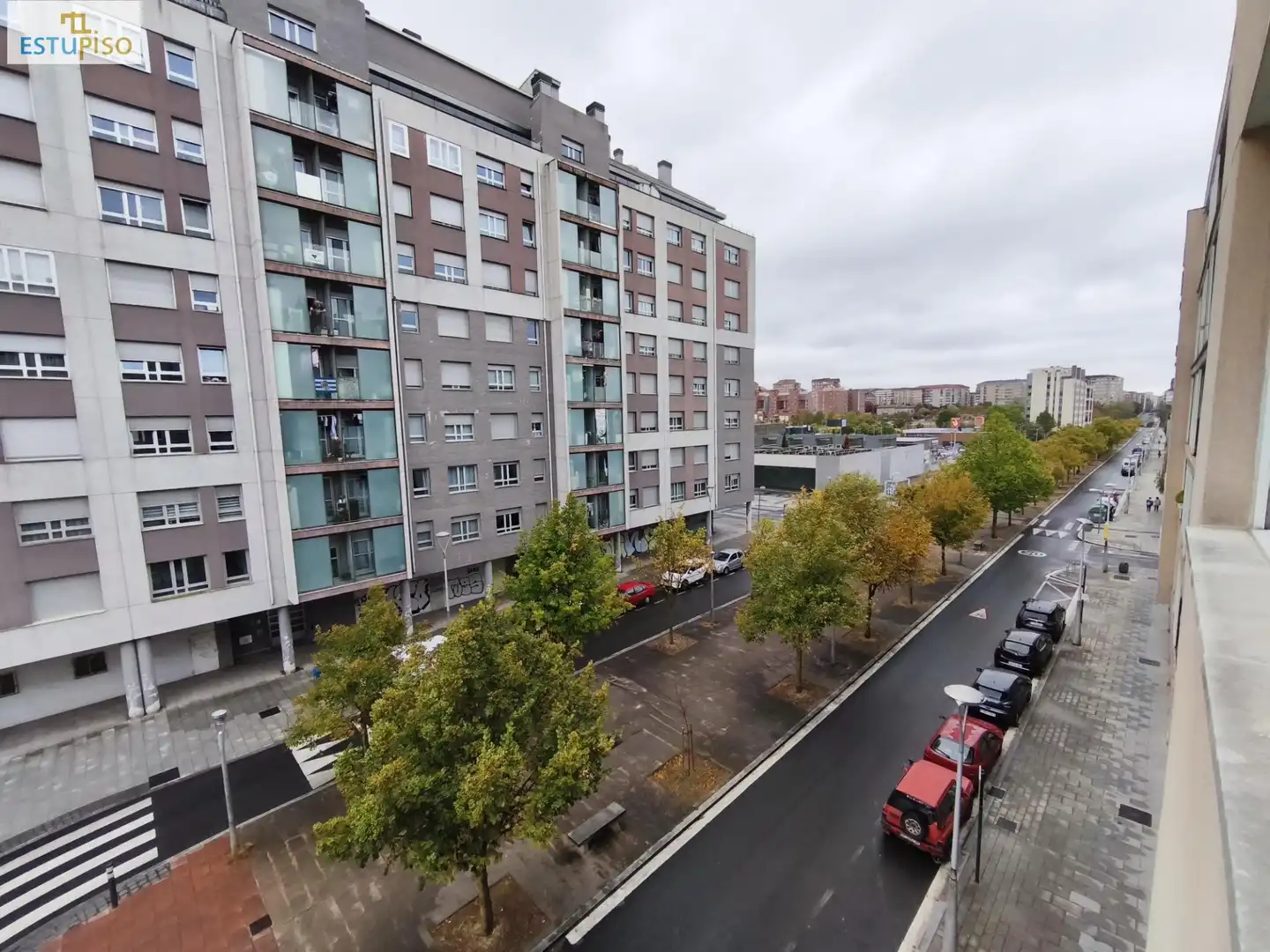 Exterior view of Flat for sale in Salburua - Arantzabela