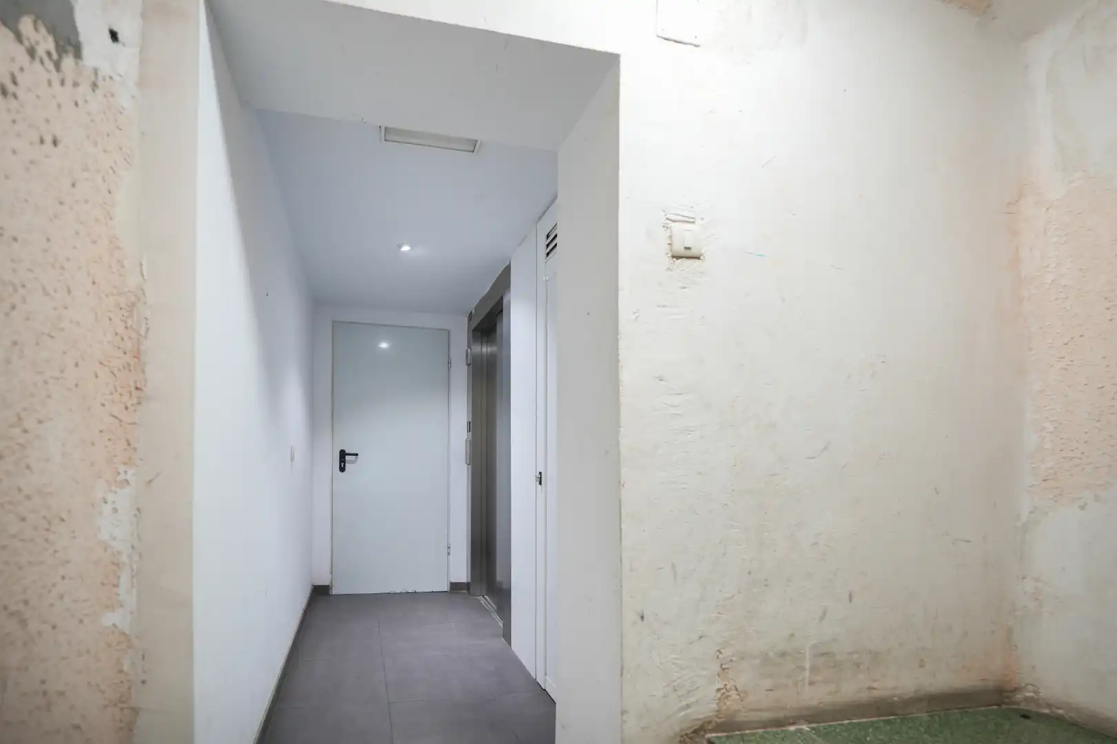 Wohnung zum Verkauf in Valladolid mit Heizung, Parkett und Ofen