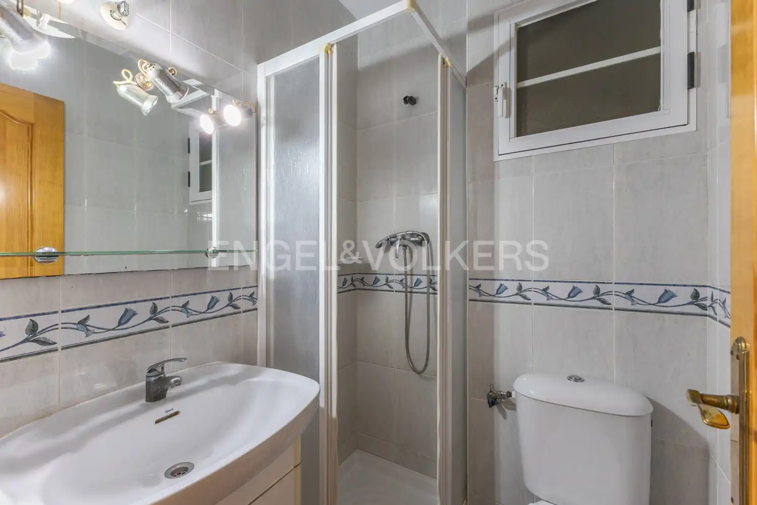 Bathroom of Houses for sale in Benicasim / Benicàssim  with Heating, Private garden and Terrace