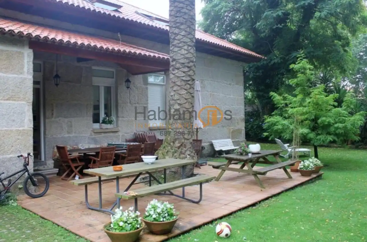 Xalet amb piscina en venda a O Grove