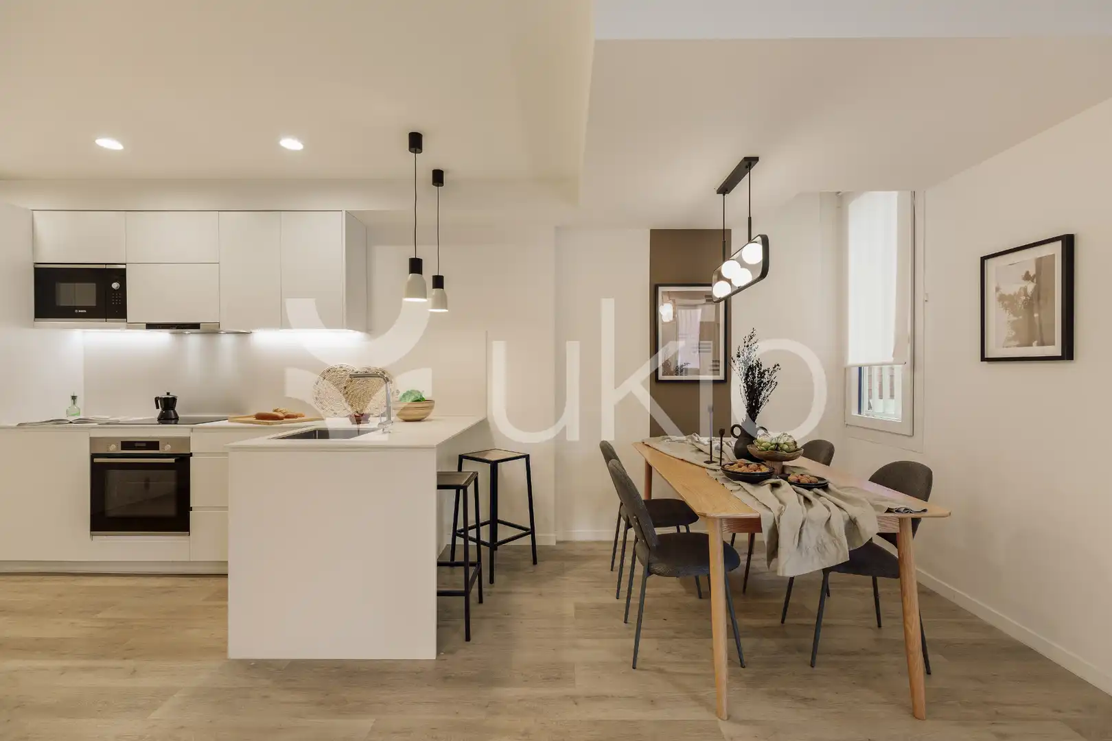 Cuina de Apartament de lloguer en Barcelona amb Aire condicionat, Calefacció i Terrassa
