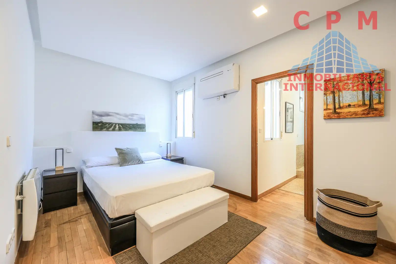 Bedroom of Flat for rent in Madrid  with Air Conditioner, Heating and Parquet flooring