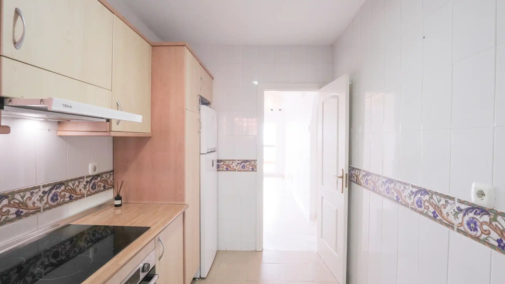 Cuina de Apartament en venda en Marbella amb Aire condicionat, Calefacció i Terrassa