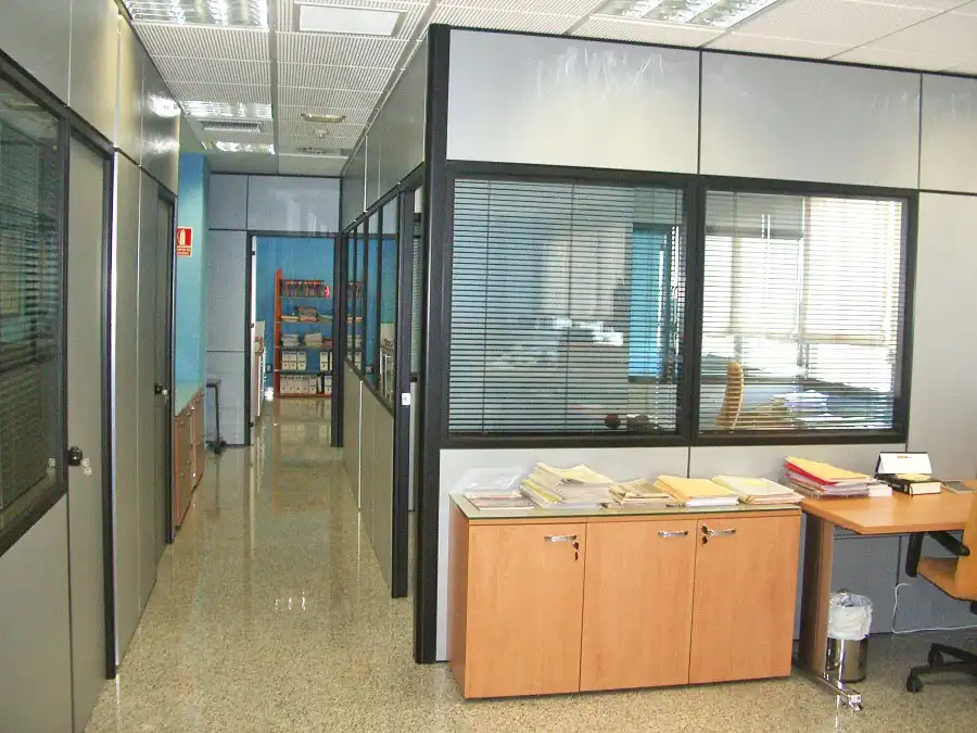 Oficina amb ascensor de lloguer a Calle Pollensa 2, imagen 4