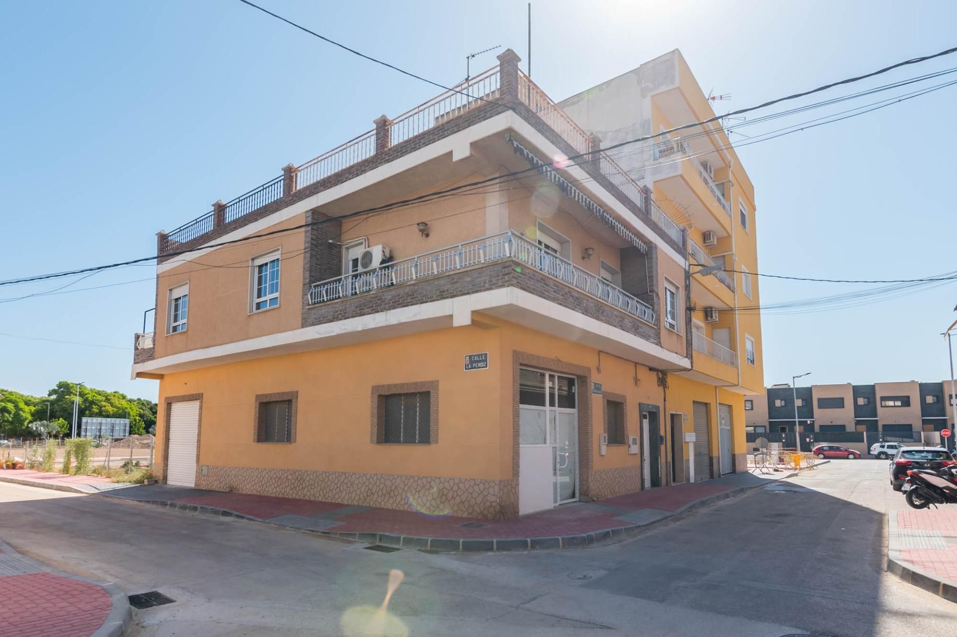 Exterior view of Flat for sale in  Murcia Capital  with Terrace, Storage room and Balcony