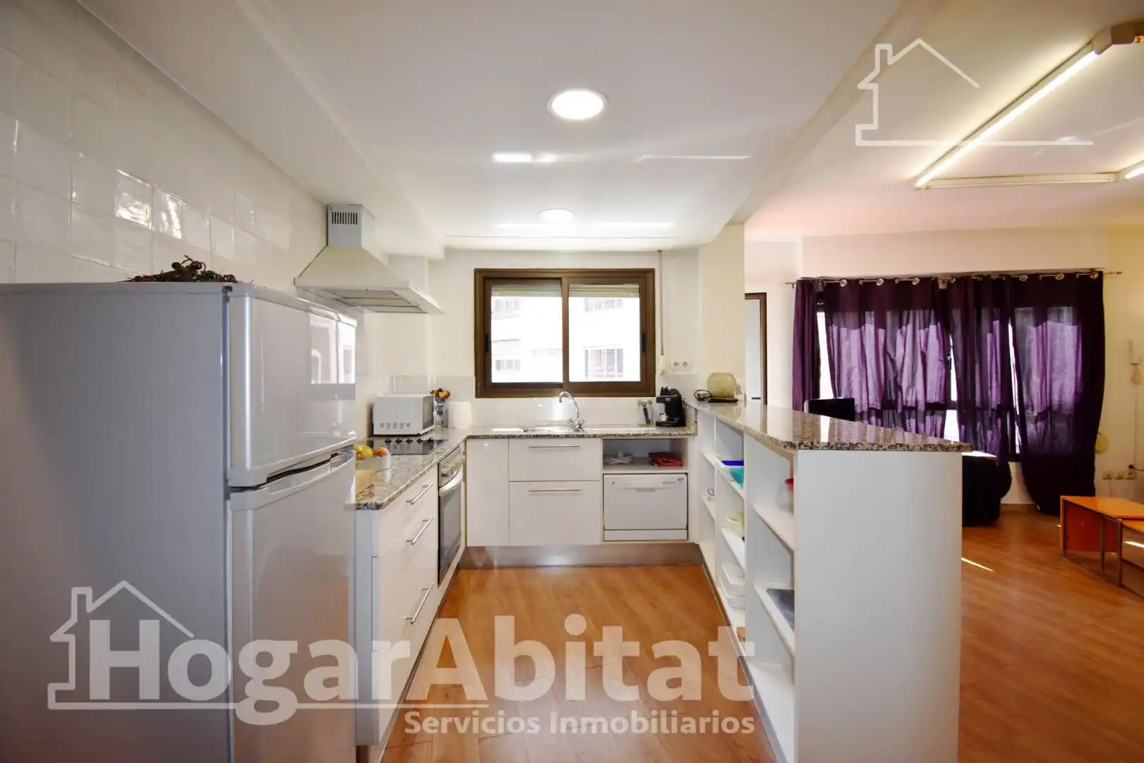 Küche von Wohnung zum Verkauf in Oliva mit Klimaanlage, Heizung und Parkett