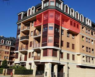 Exterior view of Flat to rent in Zarautz  with Heating, Private garden and Balcony