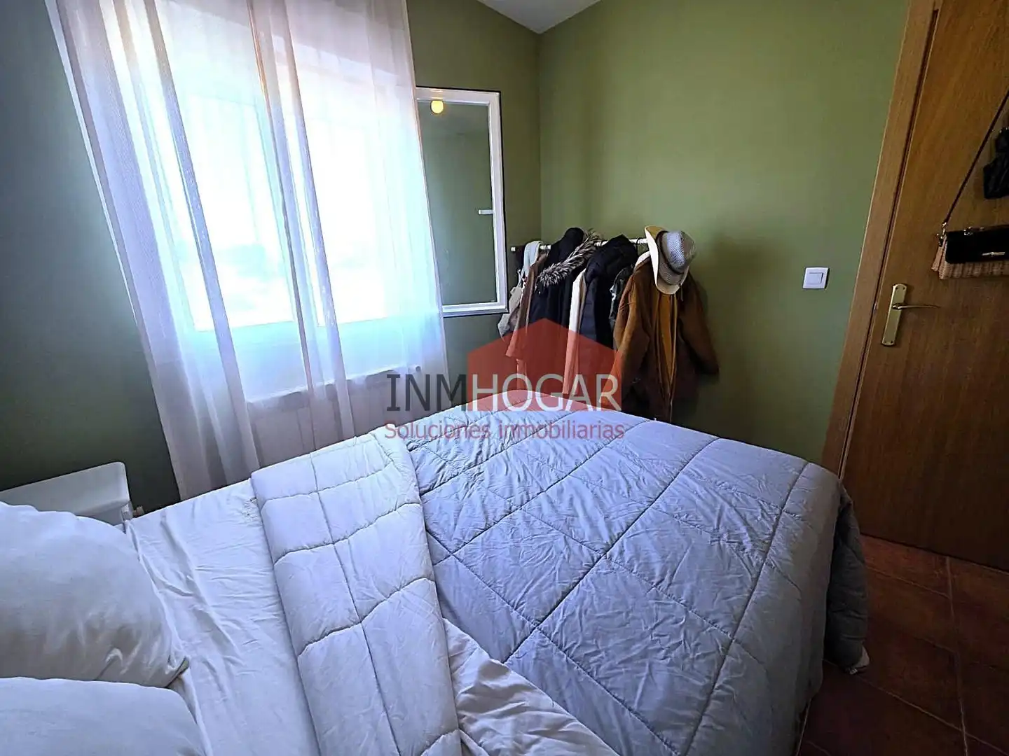 Dormitori de Casa adosada en venda en Mediana de Voltoya amb Calefacció, Jardí privat i Piscina