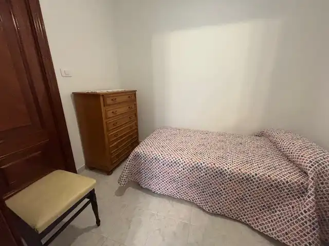 Bedroom of Flat for rent in Ferrol  with Furnished and Washing machine