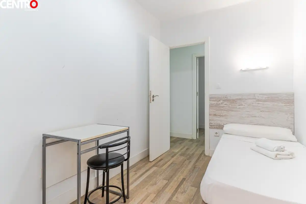 Habitación de Piso en venta en Granada con Aire acondicionado y Terraza