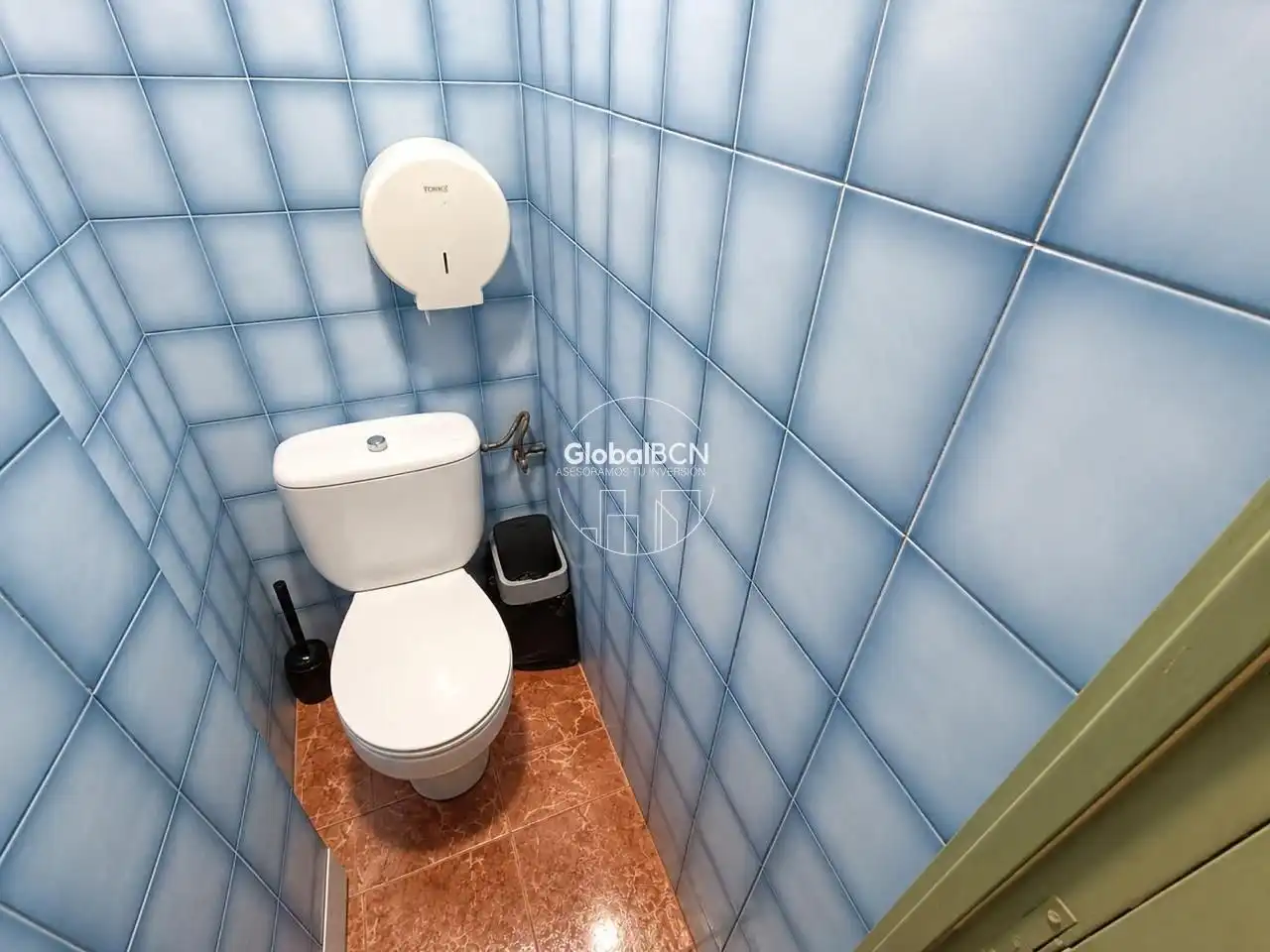 Business premises for transfer in calle de Pau Alsina, imagen 17