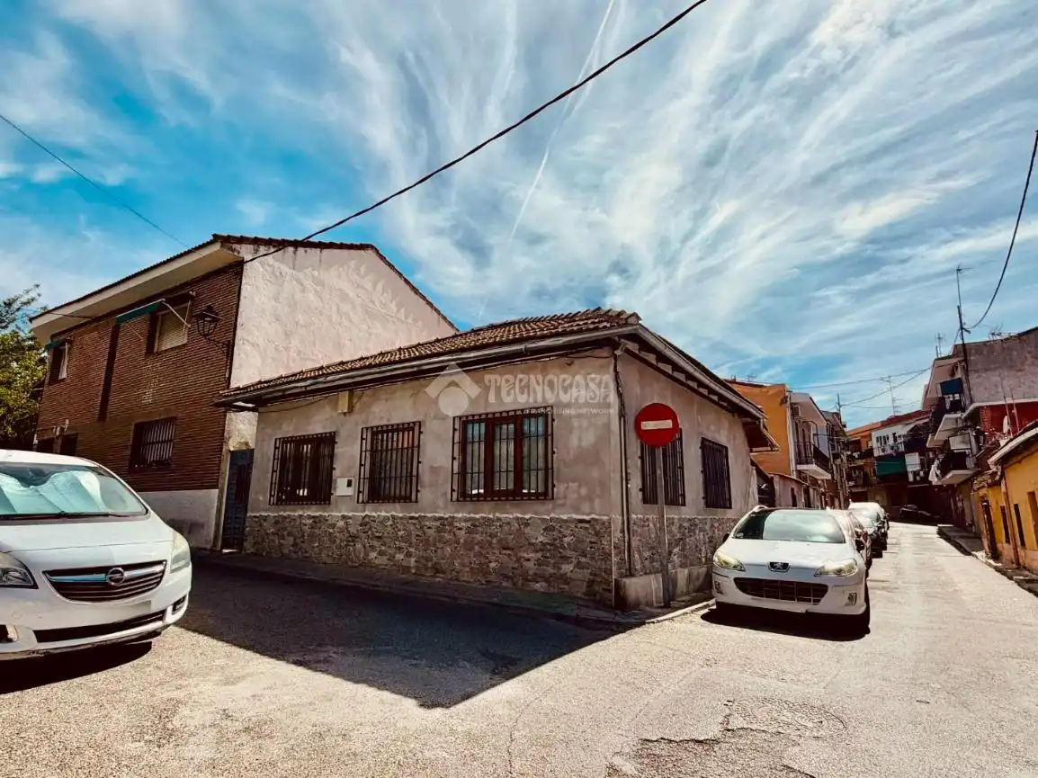 Vista exterior de Casa o xalet en venda en Arganda del Rey
