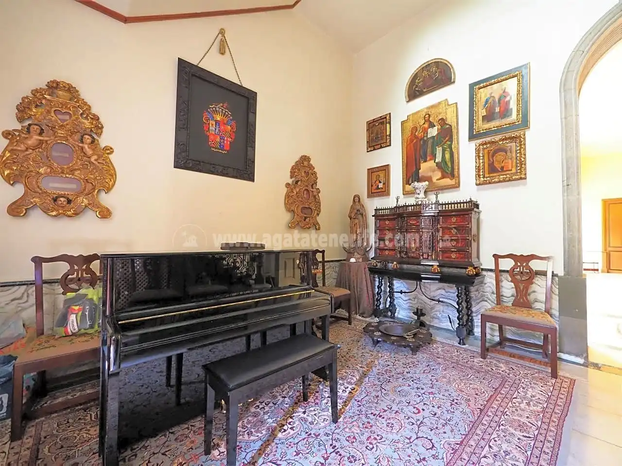 Houses for sale in La Orotava  with Private garden and Terrace