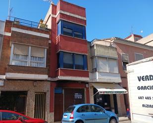 Exterior view of Single-family semi-detached for sale in Alzira
