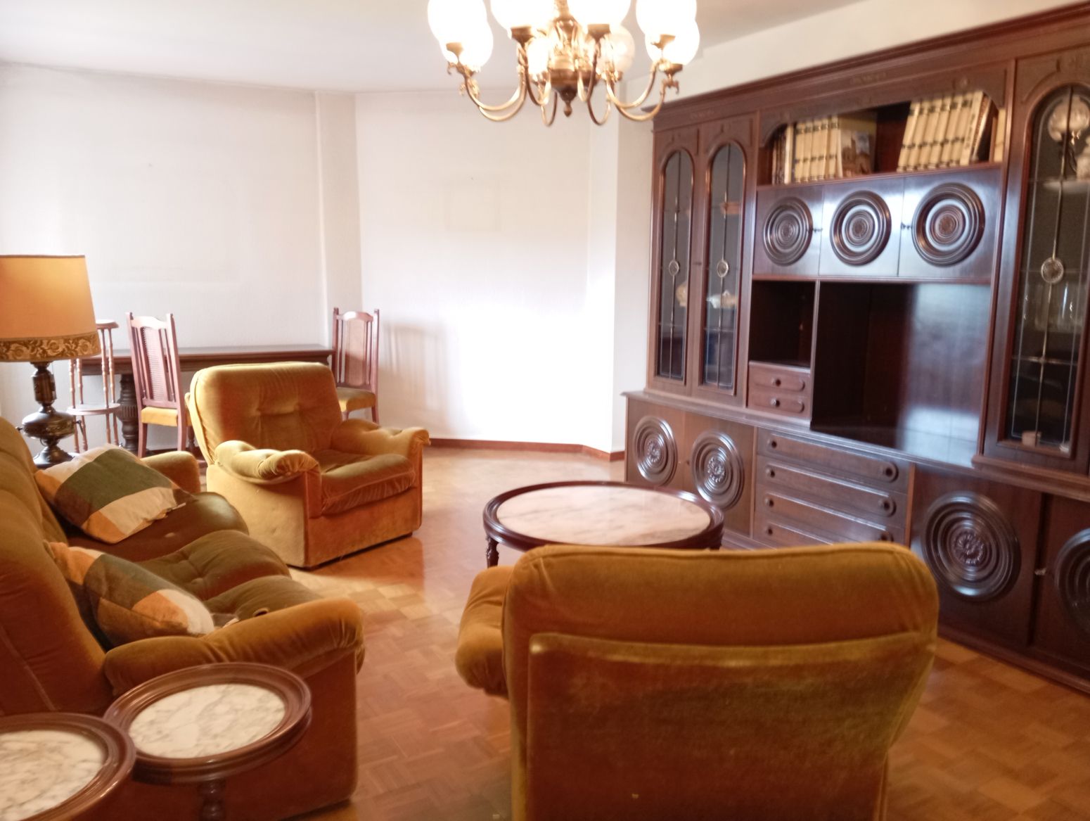 Living room of Flat for rent in Oviedo   with Heating