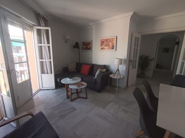 Piso con balcón en venta en Centro