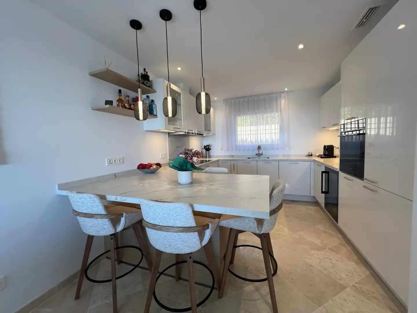 Cocina de Casa adosada en venta en Ojén con Aire acondicionado, Amueblado y Horno