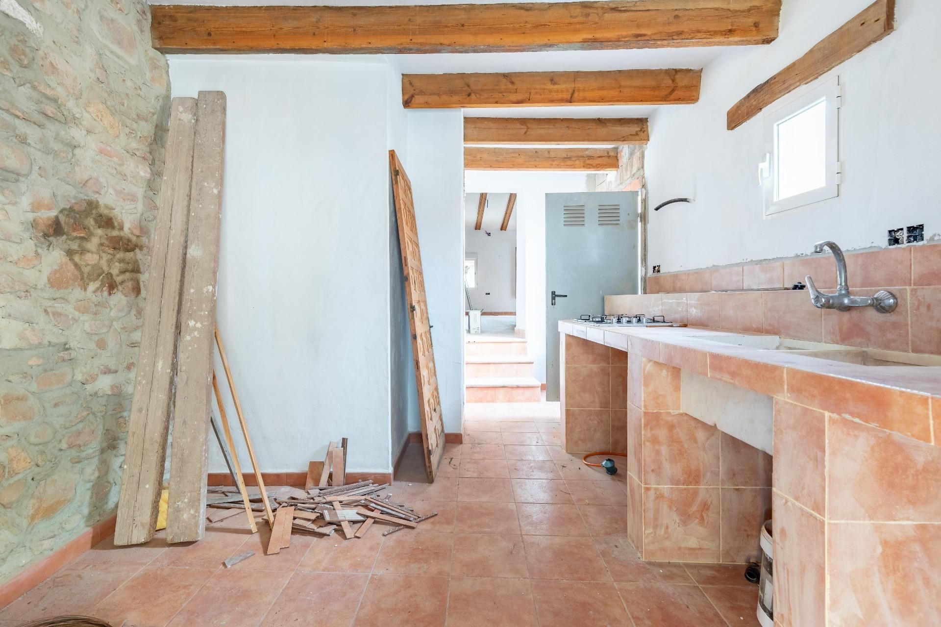 Kitchen of House or chalet for sale in Gilet  with Heating and Terrace