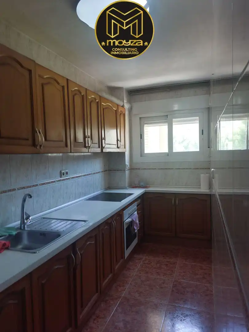Appartamento con terrazza in affitto a Belén - San Roque, imagen 4
