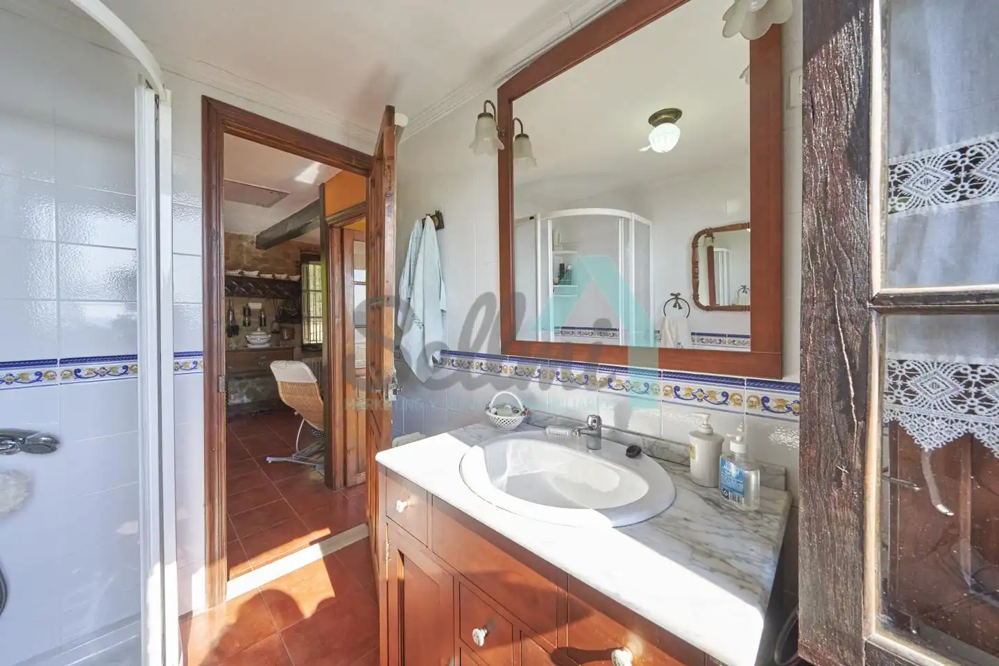 Bathroom of Houses for sale in Langreo  with Private garden and Balcony