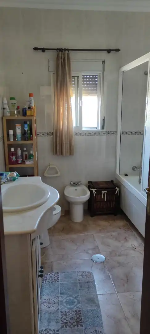 Chalet con piscina en venta en Algarbes, imagen 4