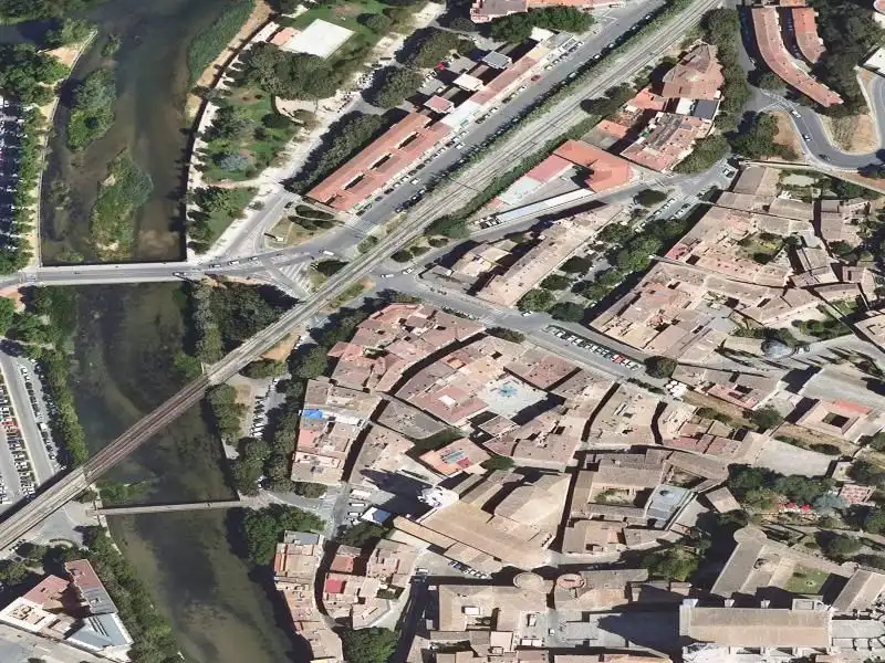 Vista exterior de Local en venta en Girona