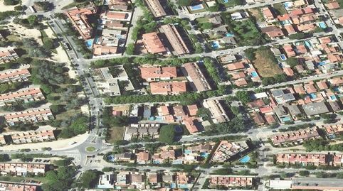 Foto 2 de Piso en venta en Calle Sevilla, Can Bou, Castelldefels
