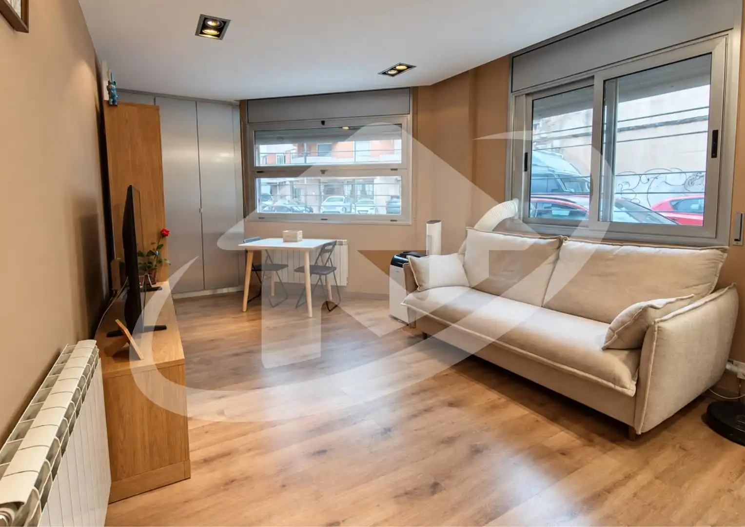 Living room of Flat for sale in Sabadell  with Parquet flooring