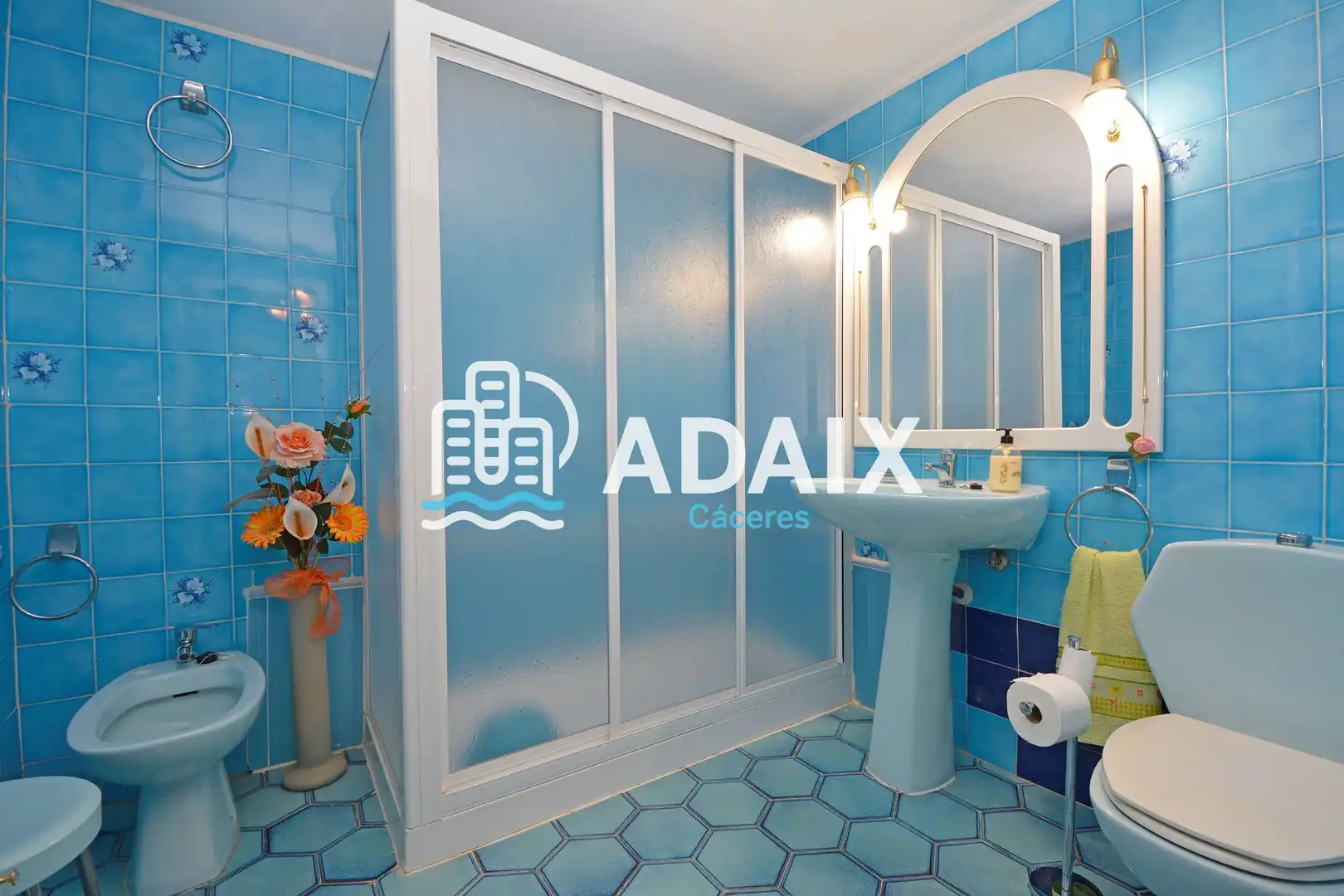 Baño de Casa adosada en venta en Aldea del Cano con Calefacción, Terraza y Trastero