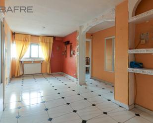 Flat for sale in Calle de Sierra Elvira,  Madrid Capital