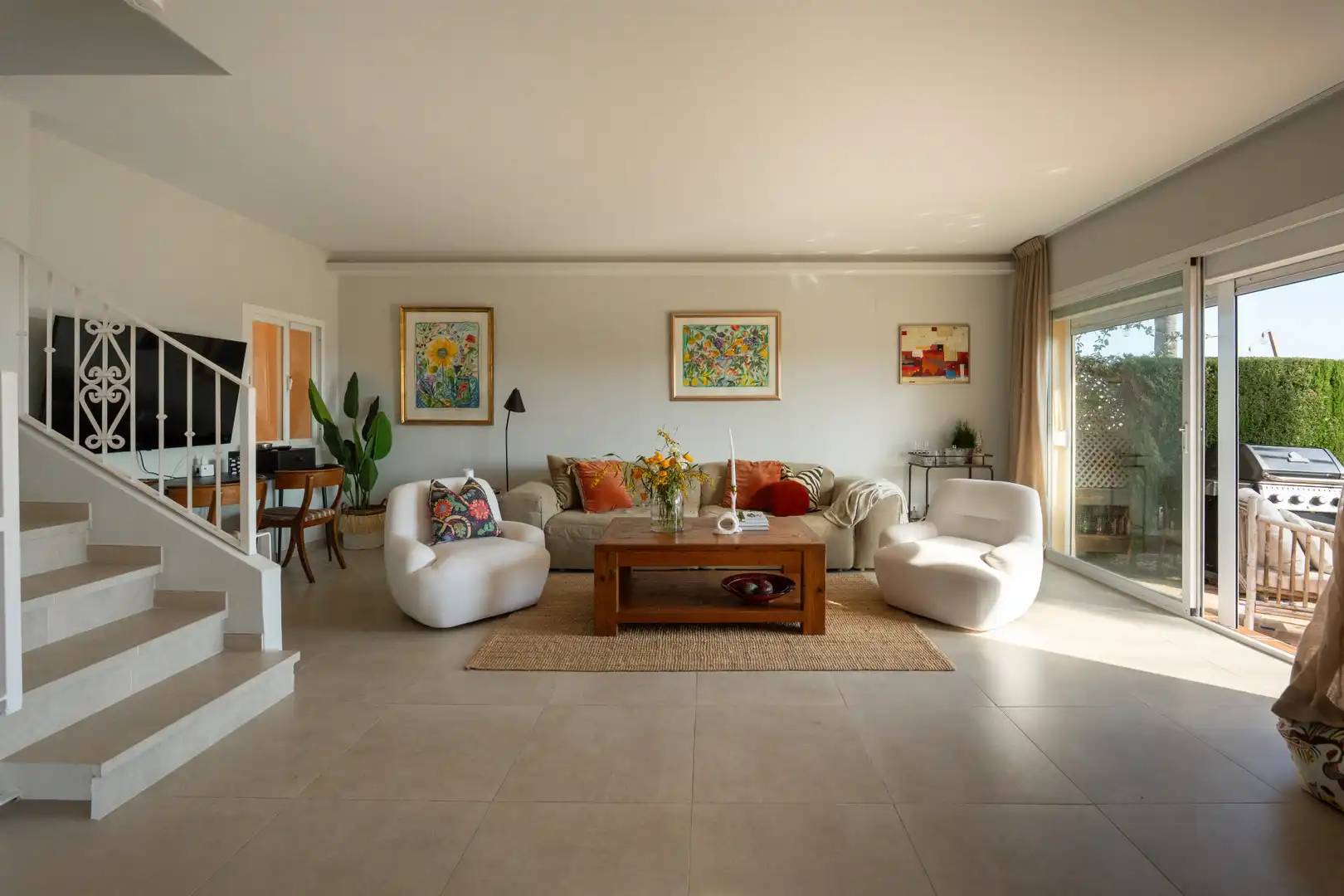 Sala de estar de Casa adosada en venta en Marbella con Aire acondicionado, Jardín privado y Terraza