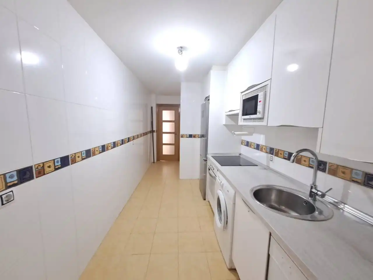 Cocina de Piso en venta en Burgos con Calefacción, Parquet y Trastero