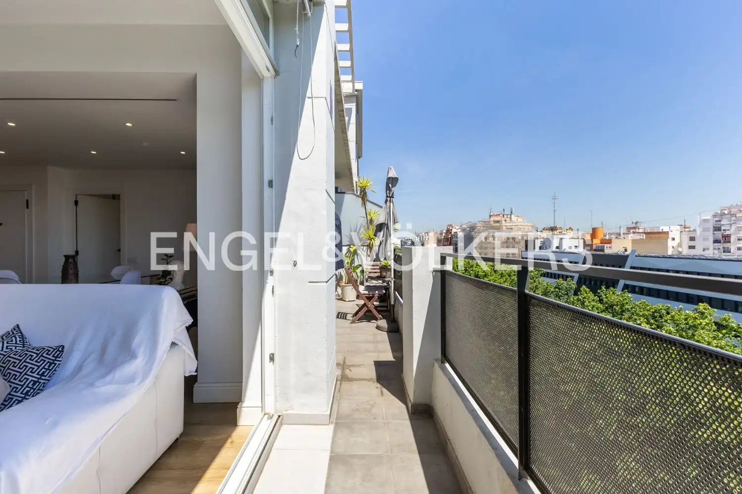 Terrace of Flat for sale in Valencia  with Air Conditioner, Heating and Balcony