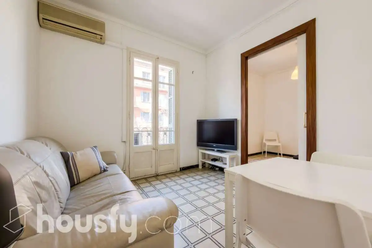 Appartamento con terrazza in vendita a Carrer de València .