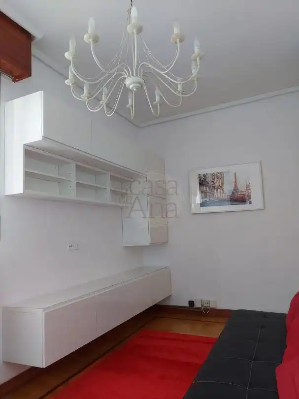 Piso de alquiler en Iruña Kalea, San Pedro de Deusto - La Ribera