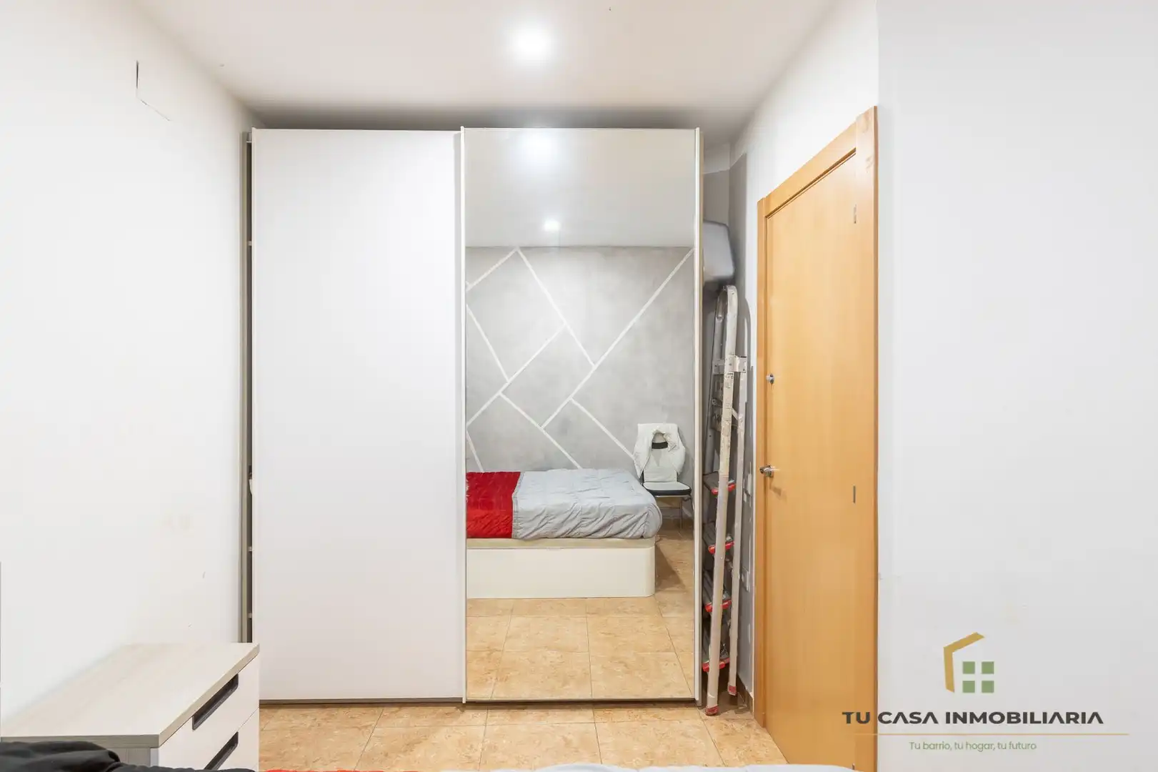 Habitación de Apartamento en venta en Badalona