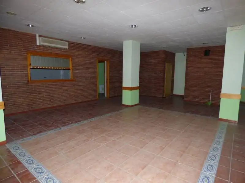 Local commercial à louer à Vilanova del Camí, imagen 9