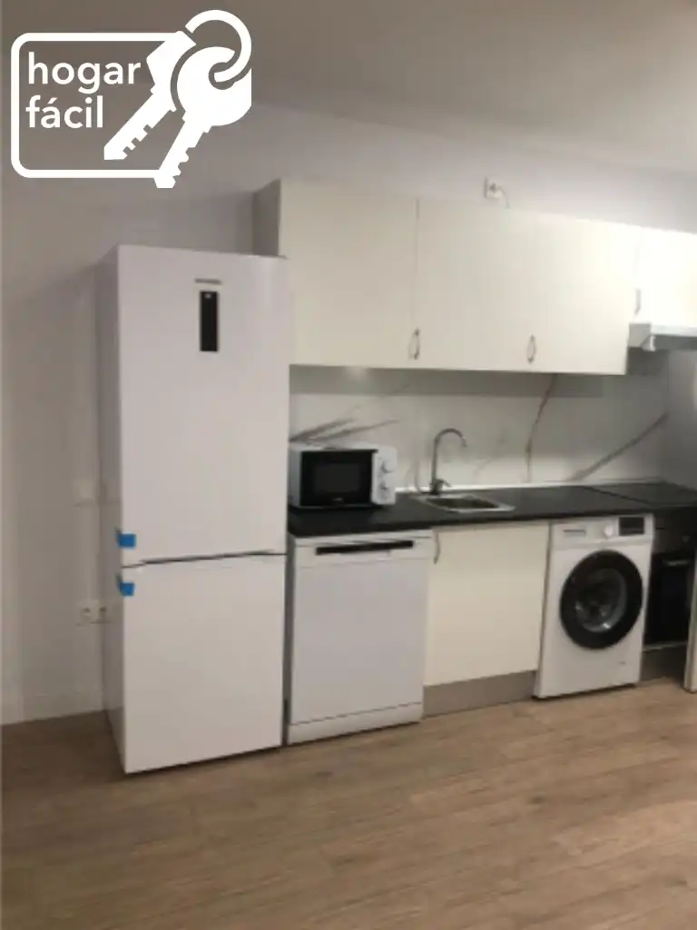 Kitchen of Apartments for rent in Valladolid Capital  with Heating, Oven and Washing machine