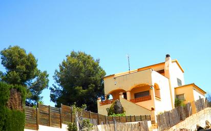 Exterior view of House or chalet for sale in Calafell  with Heating, Private garden and Terrace