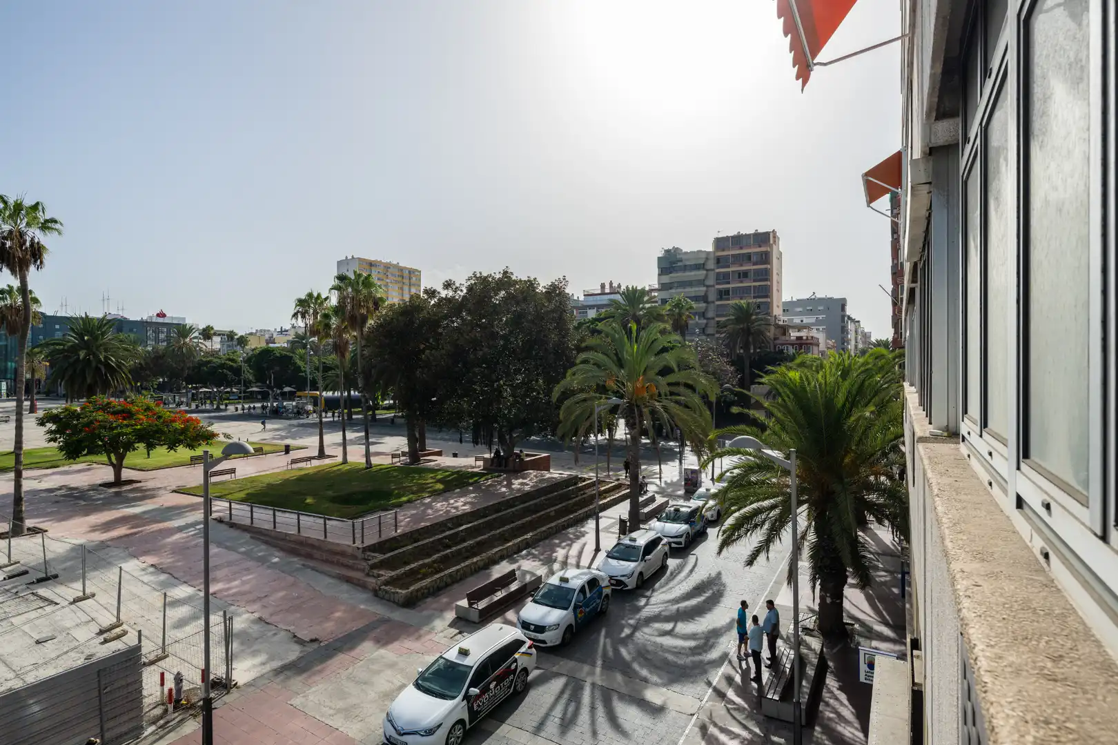 Exterior view of Study for rent in Las Palmas de Gran Canaria  with Oven, Washing machine and Balcony
